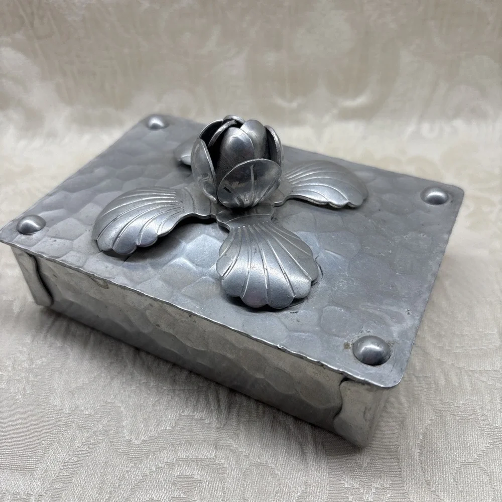 Faceted Trinket Cigarette Lipstick Box Hammered Aluminum Detailed Rose Handle